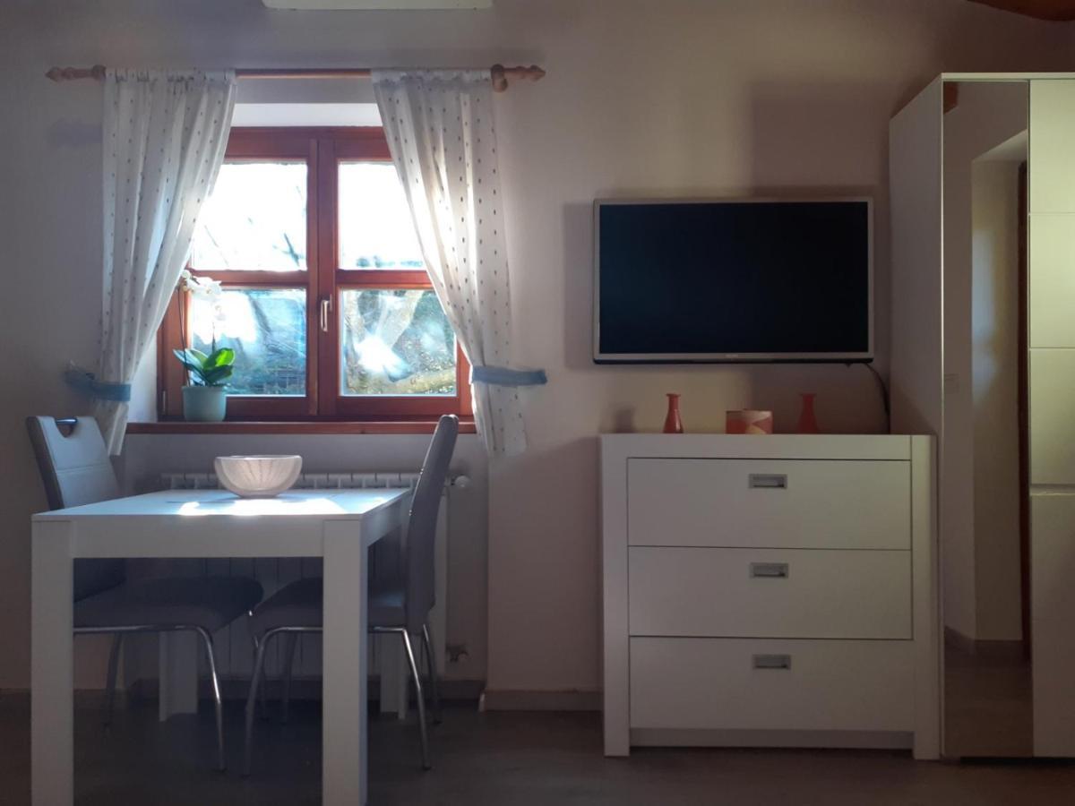 Ms Apartments Izola Kültér fotó